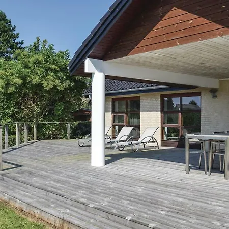 4 Bedroom Beautiful Home In Humble *