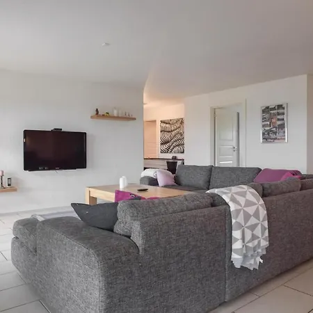 Semesterbostad Four-bedroom In Nordenbro Vesteregn