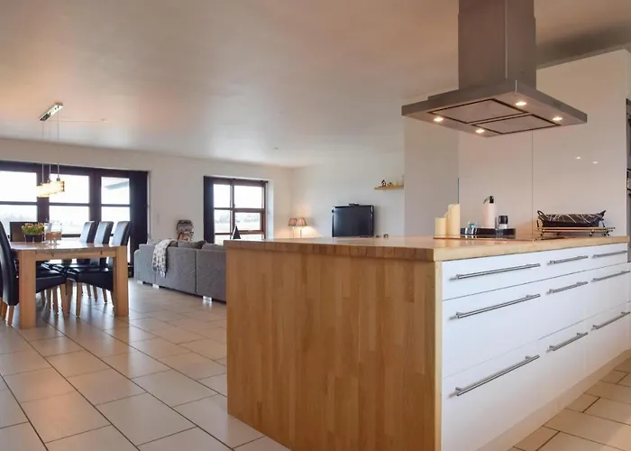 Four-bedroom In Ferienhaus *